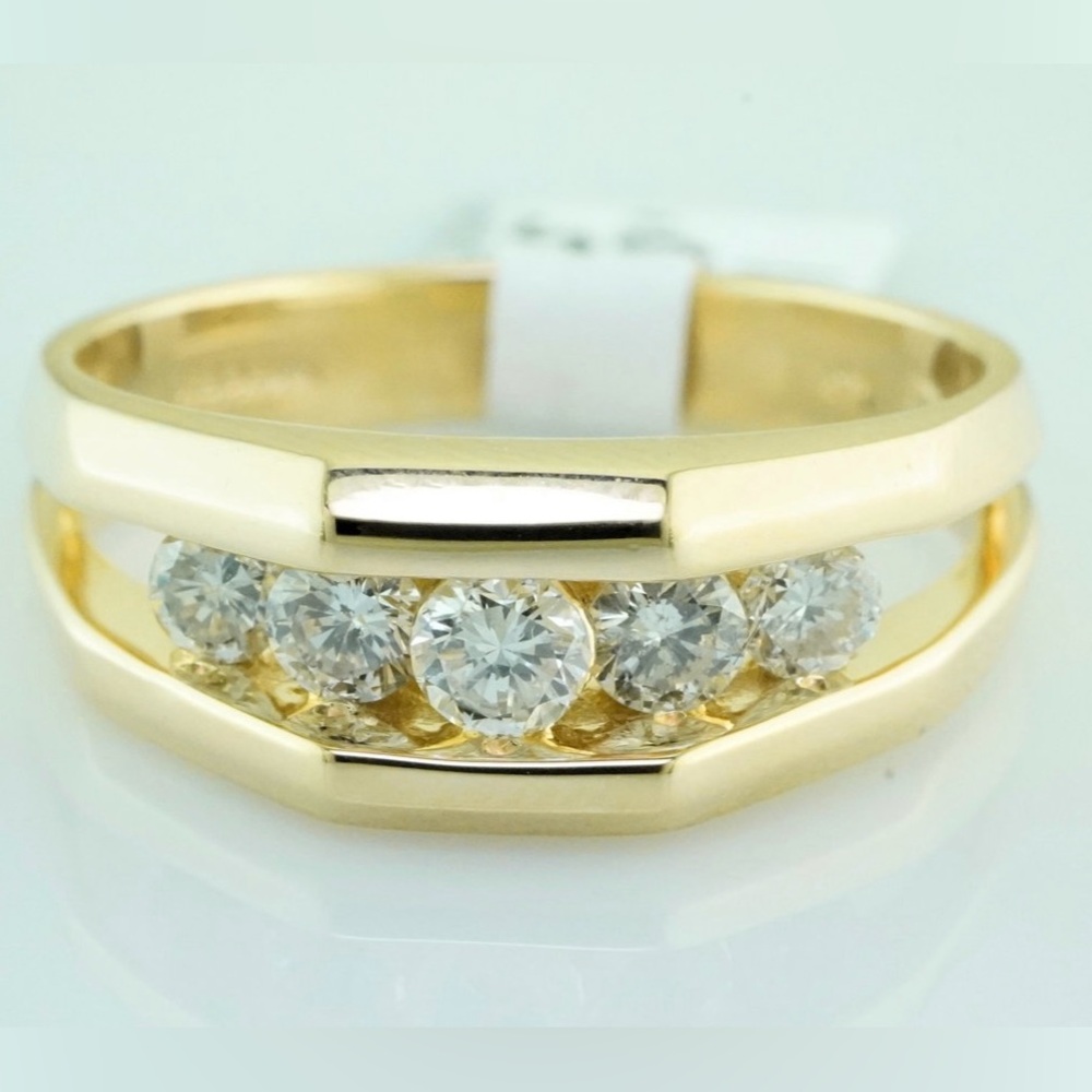 14k yellow gold natural diamond men’s ring by Magic Glo